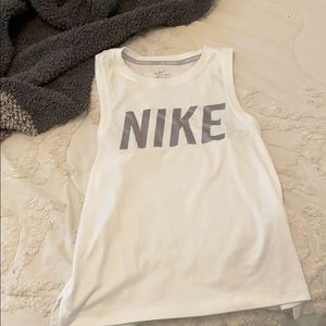 Nike tank